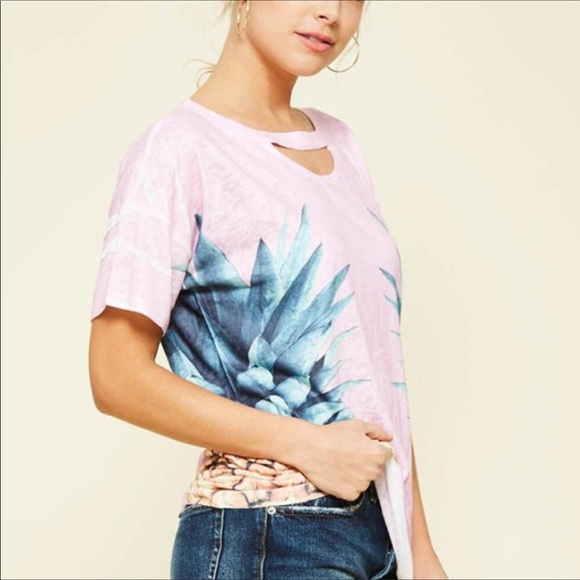 Knit tee with Pineapple graphic - Picture 5 of 6